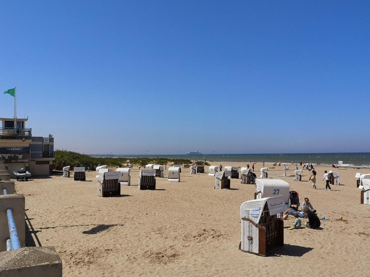 Les Baigneurs Villa Merville-Franceville-Plage Exteriör bild